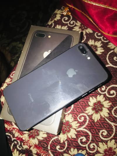 iphone 8 plus pta approved rom 64gb condtion10by10 phone 03123089120