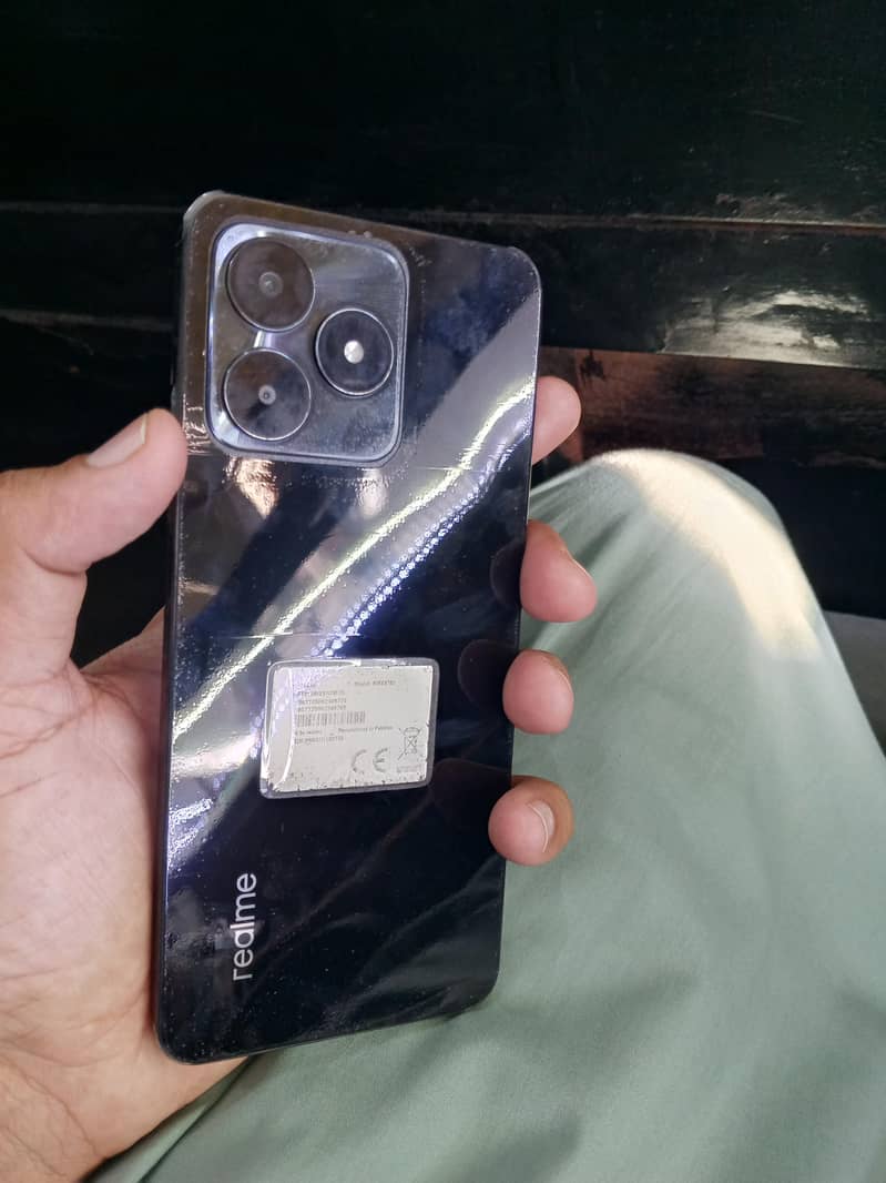Realme C53 1