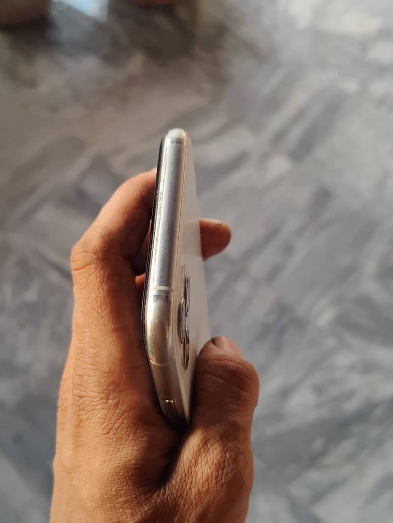 Iphone 3