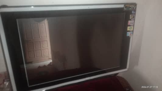 LCD TV 19 inch