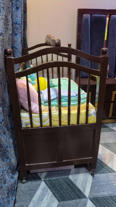 baby bed with new mattresses