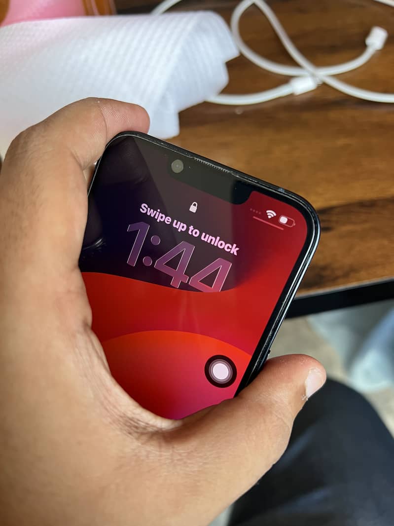 Apple iPhone 13 1