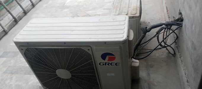 Gree1.5 ton  inverter Ac