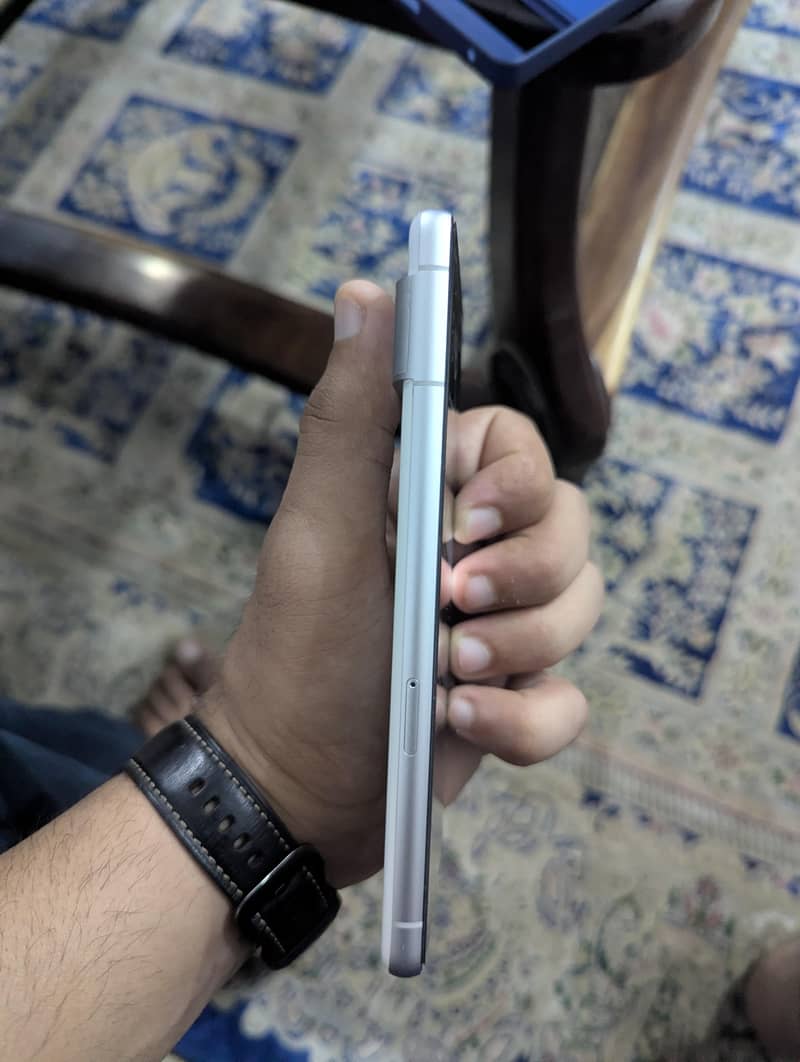 Google Pixel 7 2