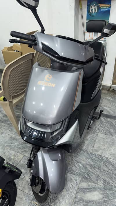 Eveon Joy 2025 Electric Scooty | 1700 KM Driven | Like New Condition