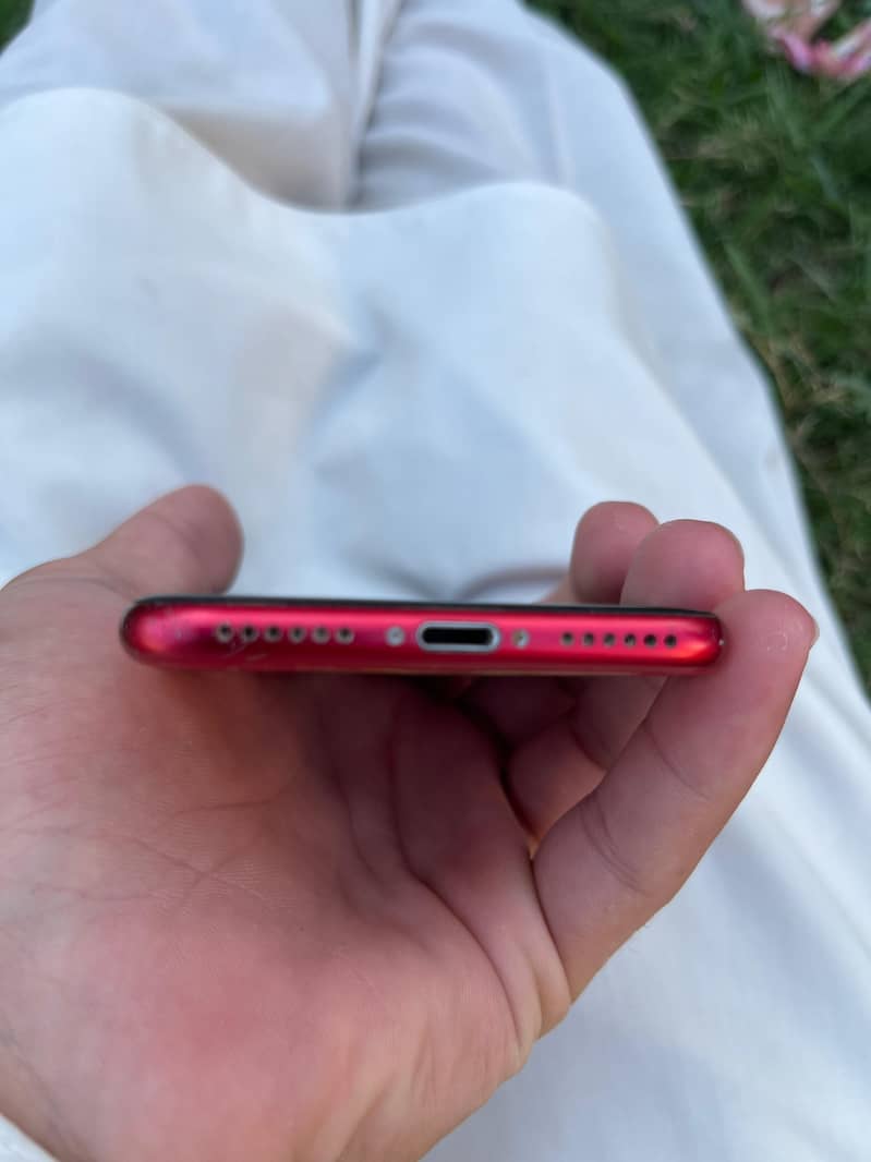 Apple iPhone SE 6