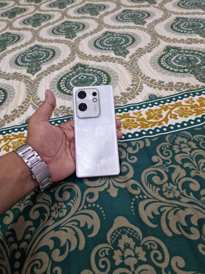 Infinix Zero 30 1