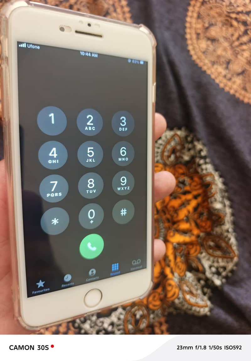 Apple iPhone 8 Plus 4