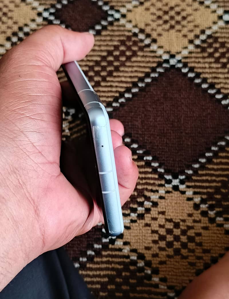 Google Pixel 7a 3