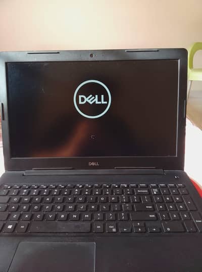 Dell Latitude 3590 | i3 7th Gen | 8gb ram | 500gb HDD