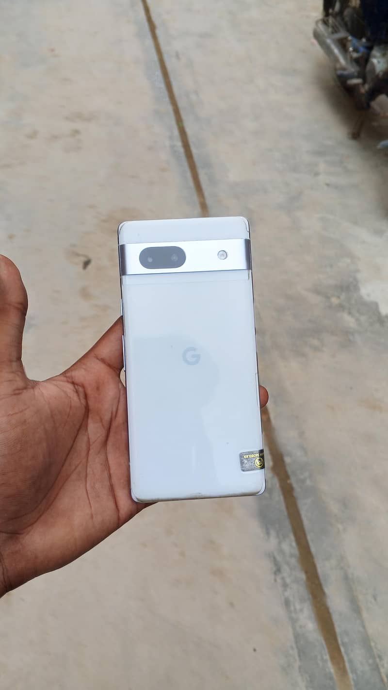 Google Pixel 7a 5