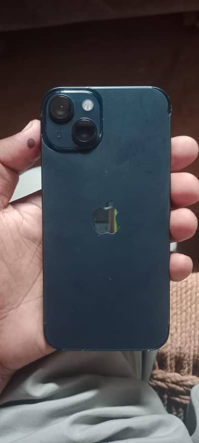 Apple iPhone 13