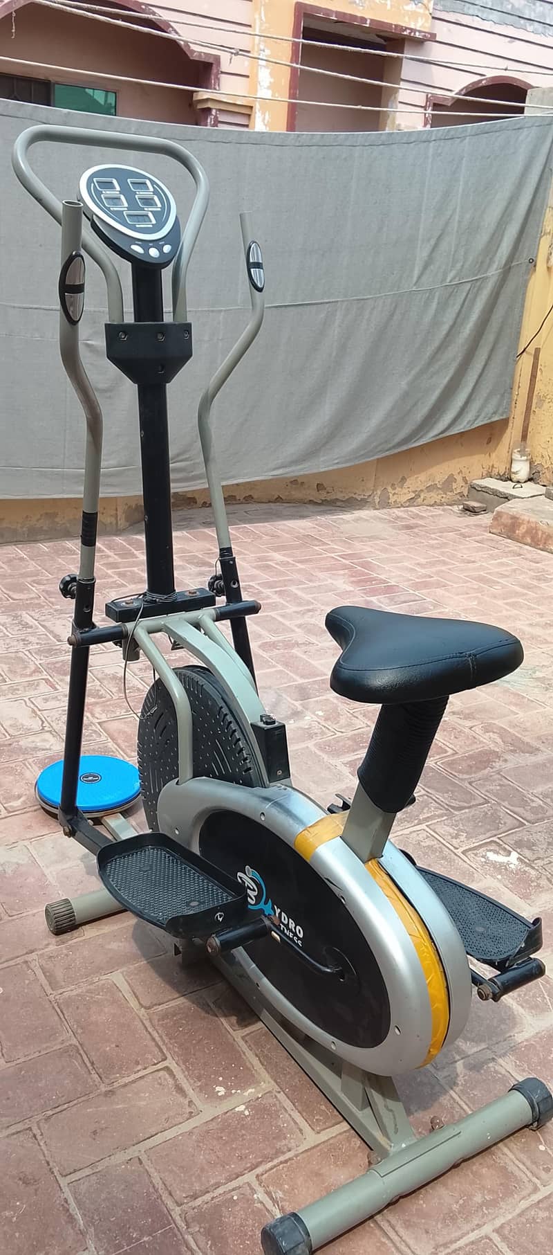 Ellipticals (Exercise Cycle) 4