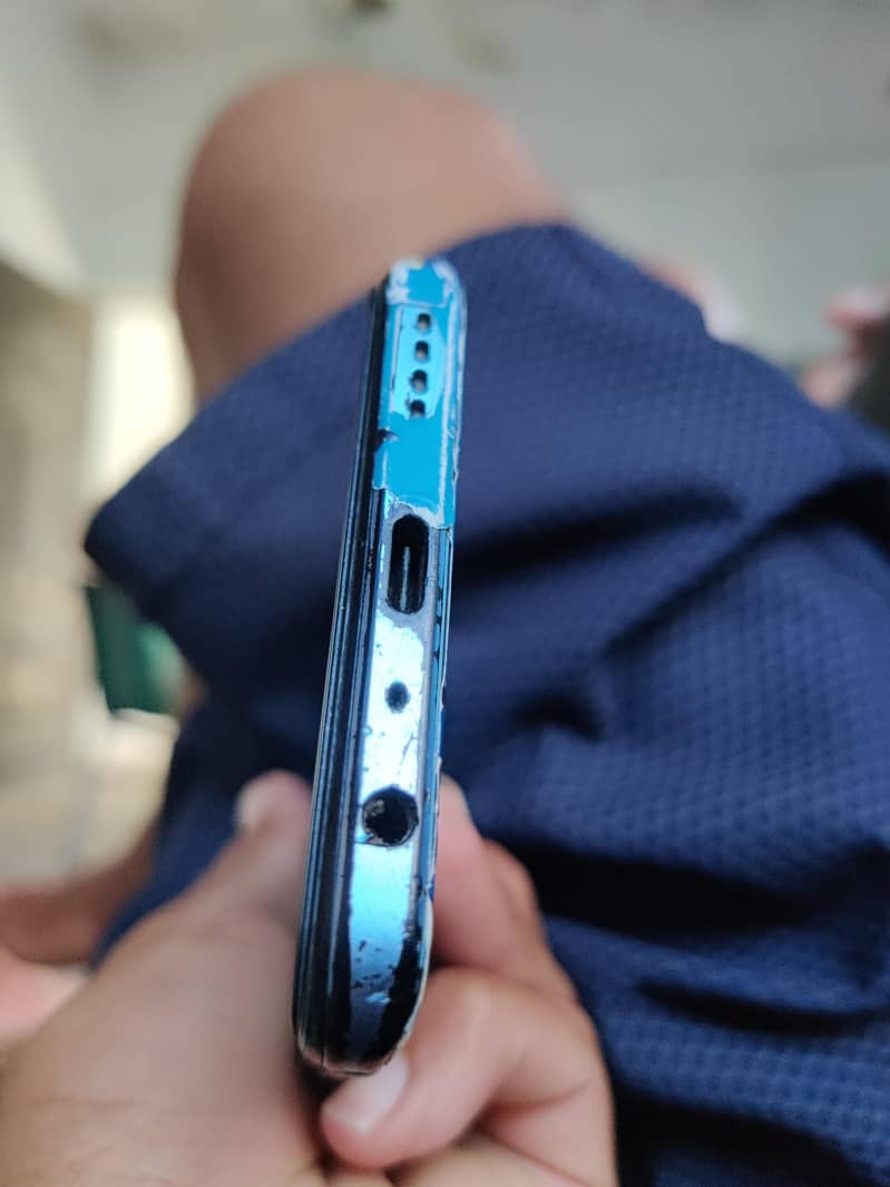 Realme 9 Pro Plus 4