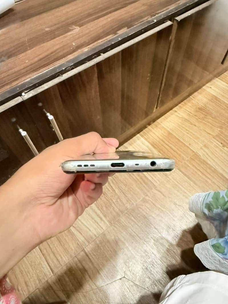 OPPO A16 1
