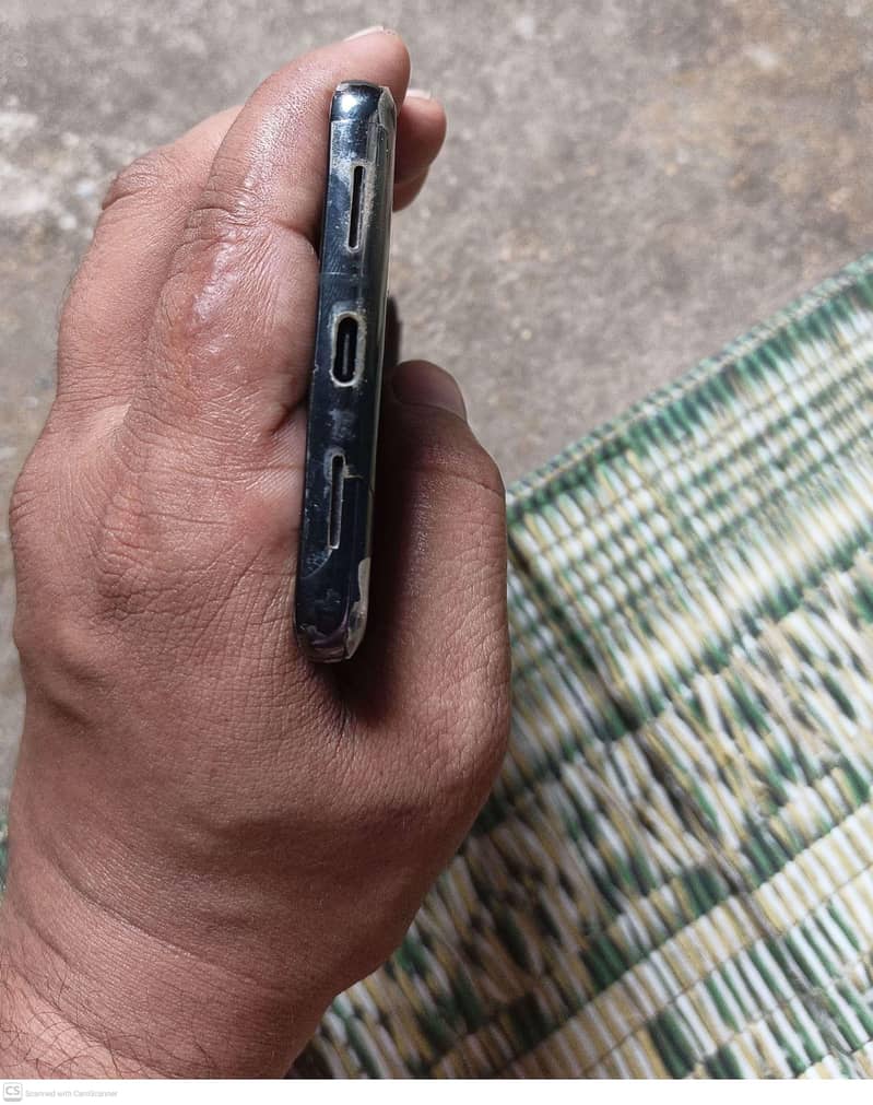 Google pixel 7 pro 4