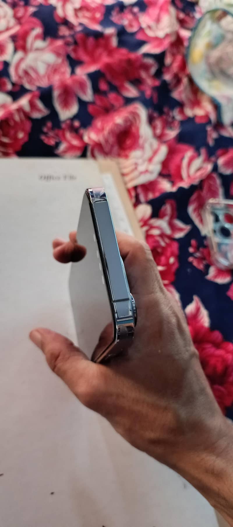 Apple iPhone 13 Pro 4