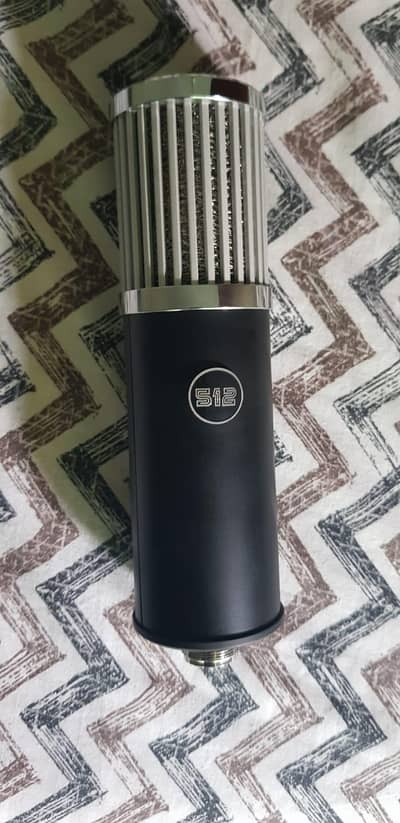 Brand new 512 Audio Skylight Condensor XLR microphone