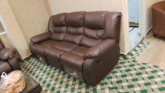 Luxury 3+2 Recliner Sofa Set | Excellent Condition | Islamabad