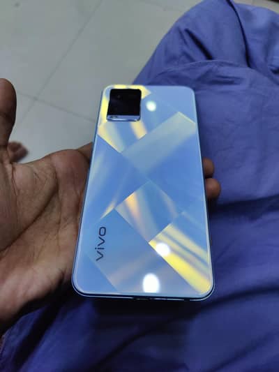 Vivo Y21