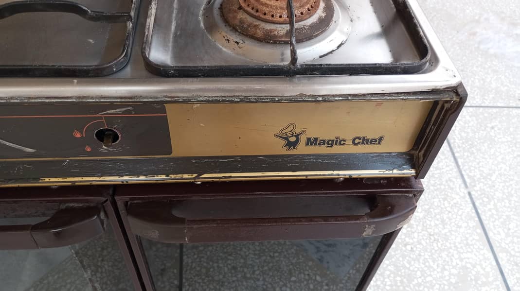 Magic Chef Cooking Range 6