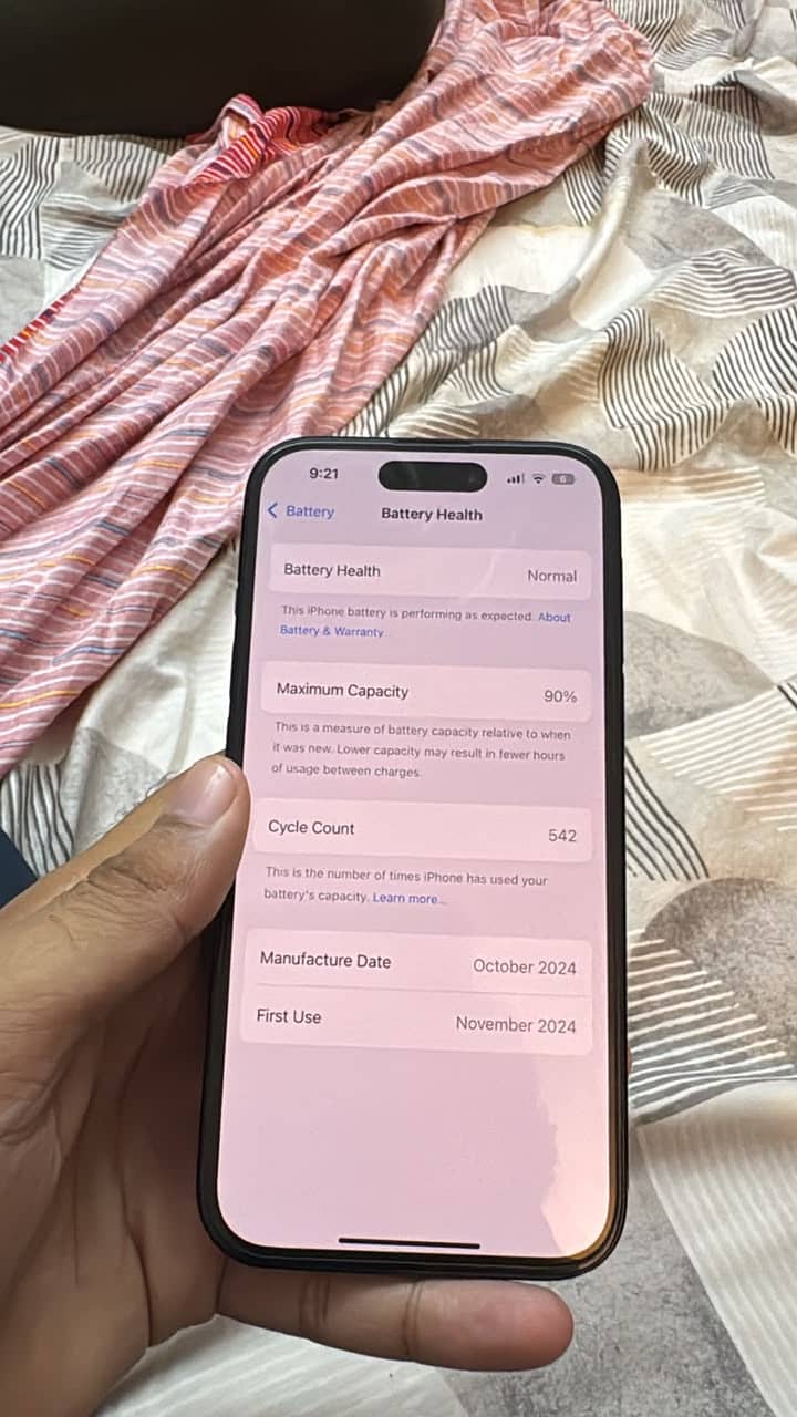 Apple iPhone 15 7