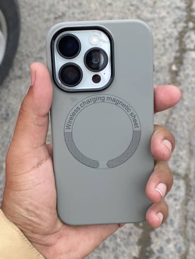 iPhone 15 pro Non pta