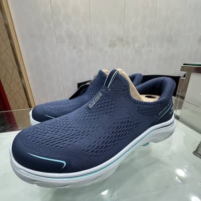 Skechers women Hands Free Slip-ins Go Walk size 38