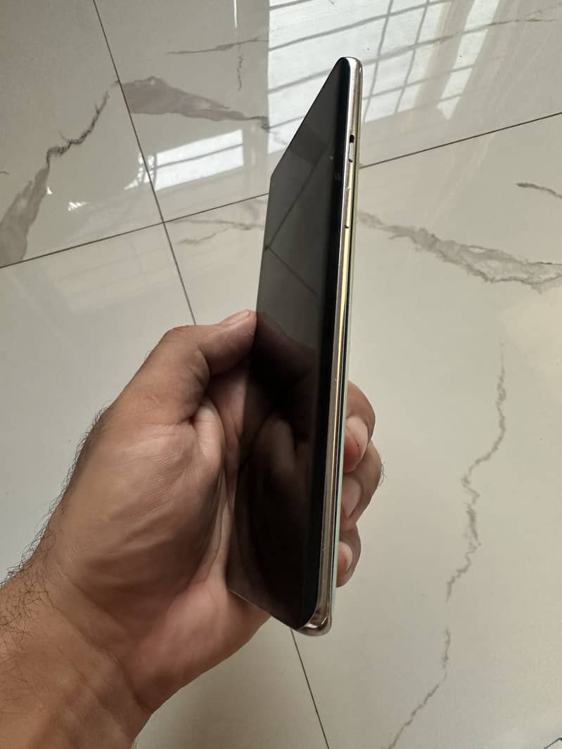 One Plus 8 5