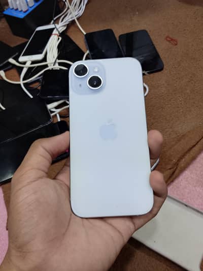 Apple iPhone 15