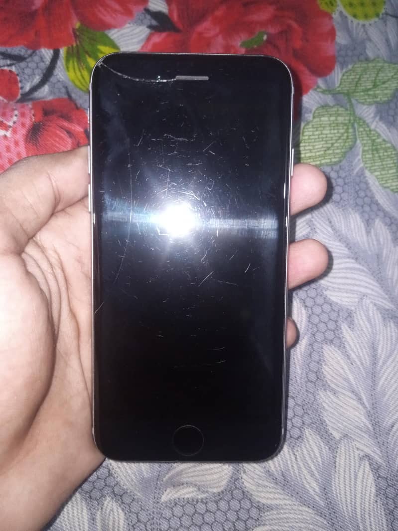 Apple iPhone 6 3