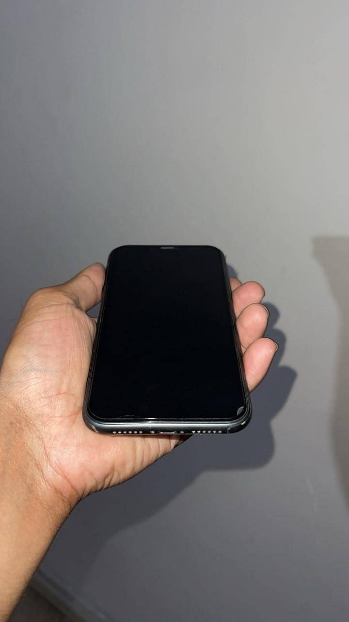 Apple iPhone 11 2