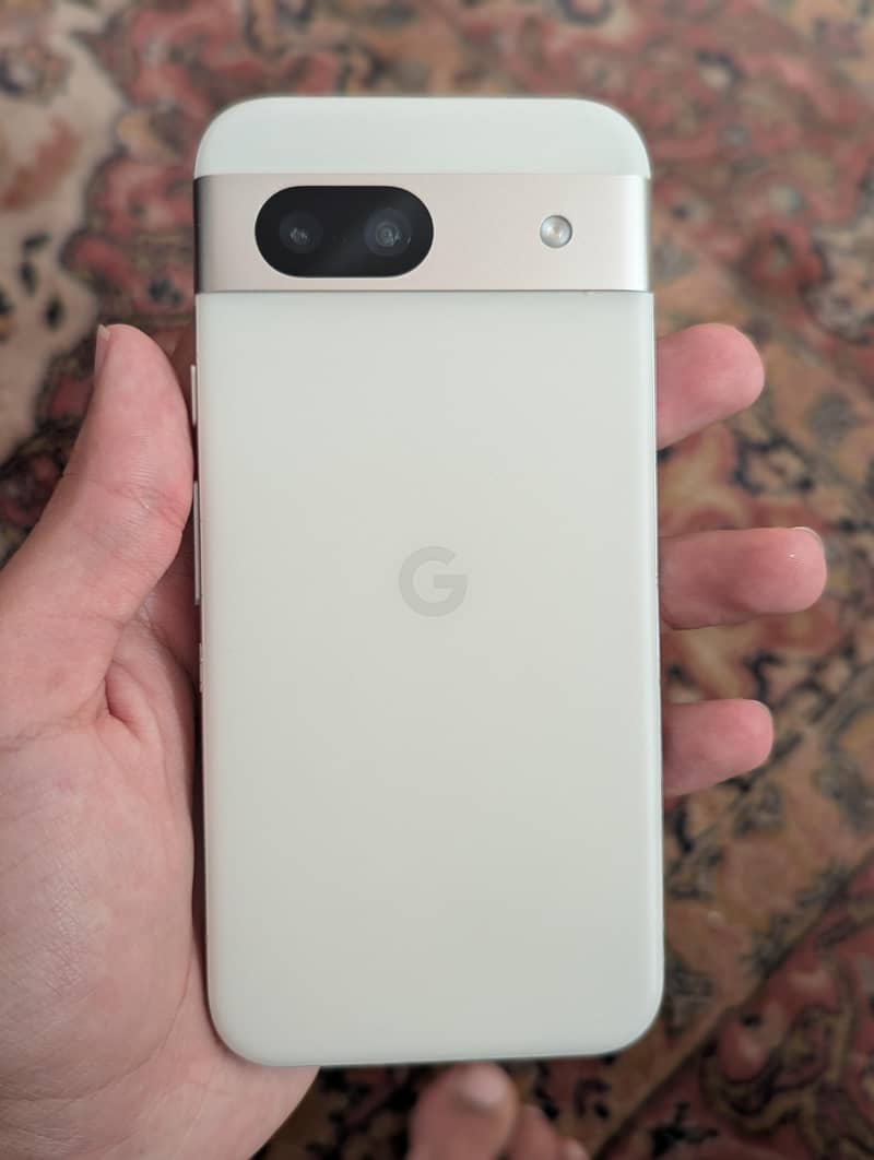 Google Pixel 8a 4