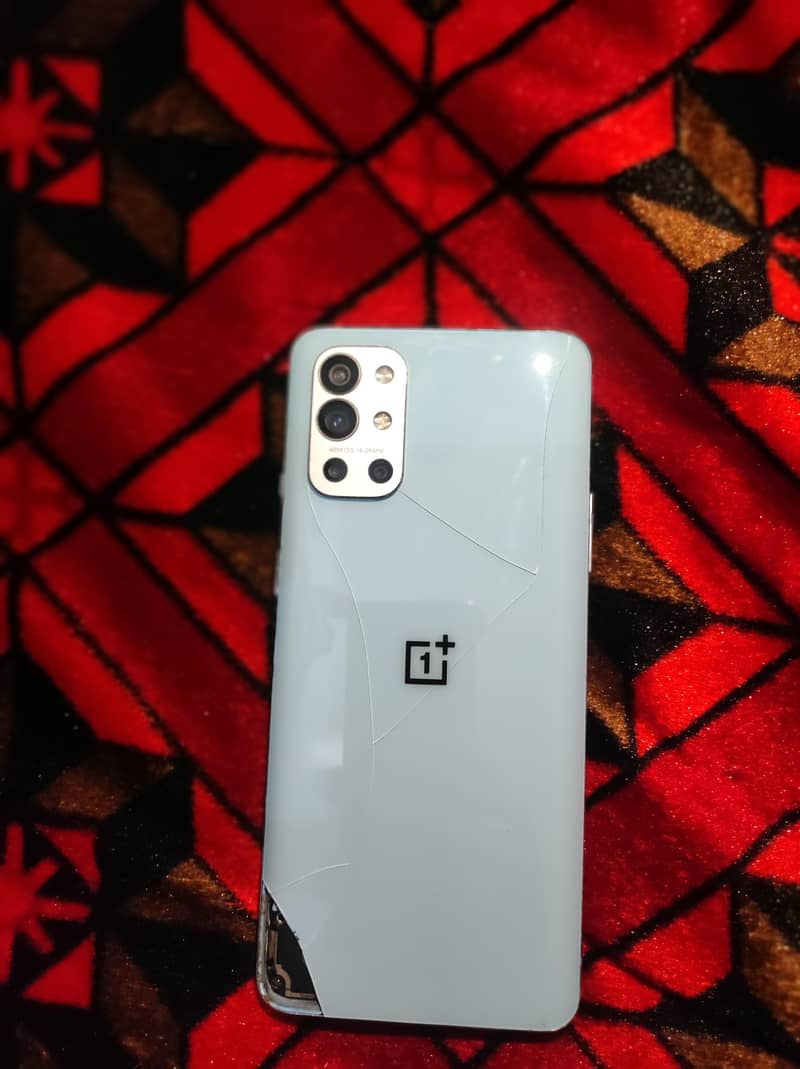 One Plus 9R 2
