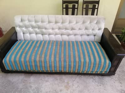 sofa set in used