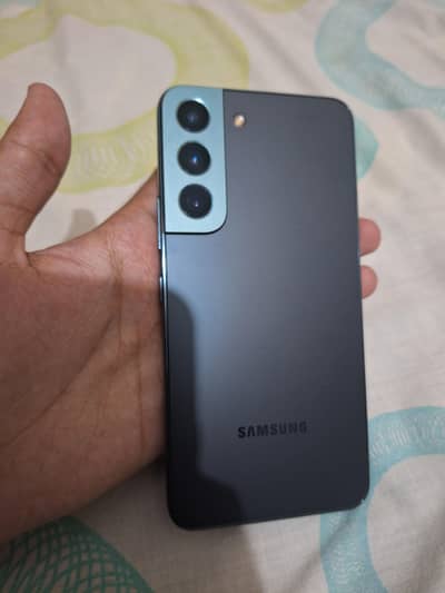 Samsung Galaxy S22