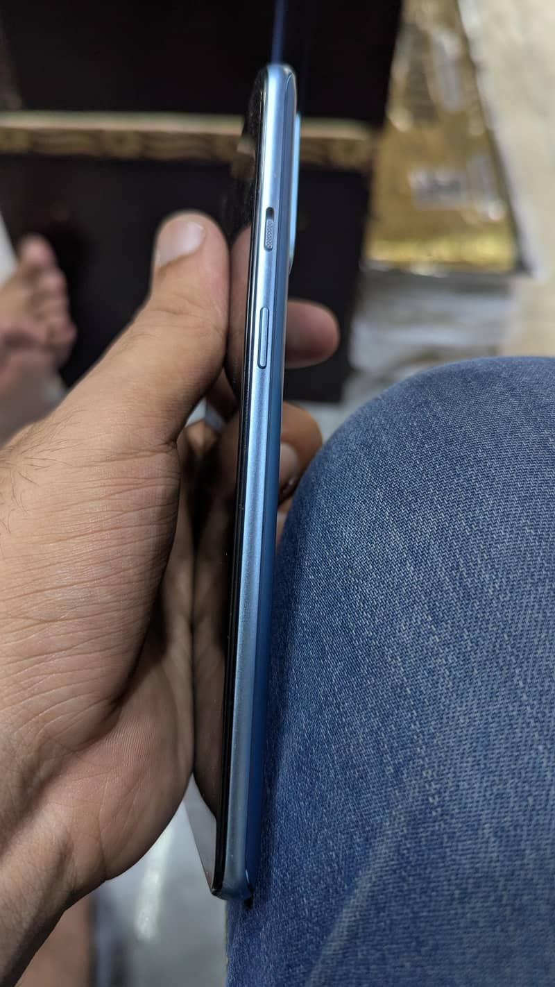 One Plus 9R 2