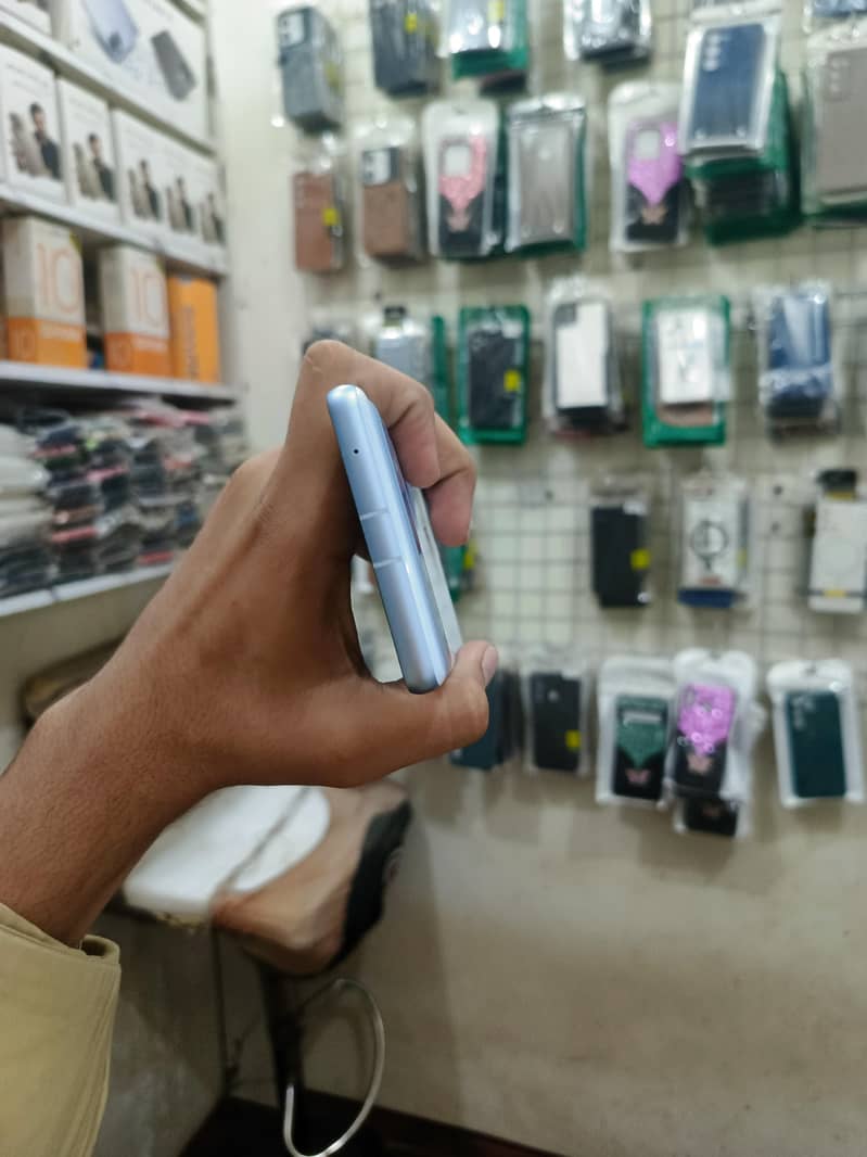 Google Pixel 7a 2