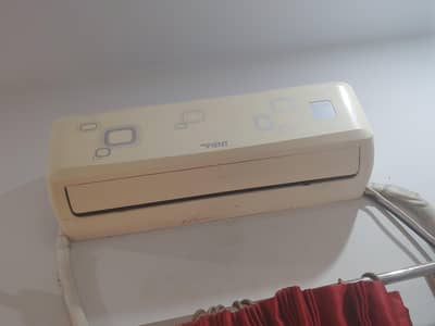 1 ton Orient non inverter AC