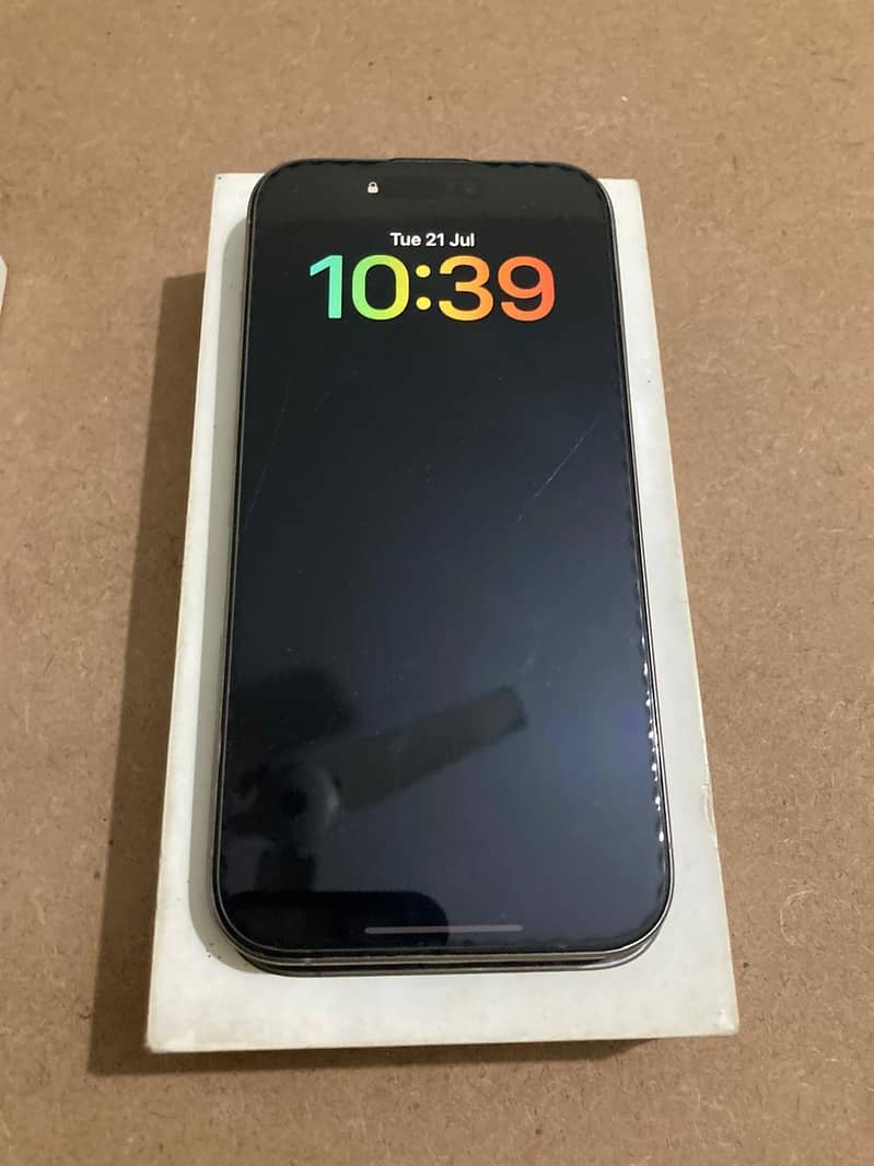 IPHONE 15 PRO 6