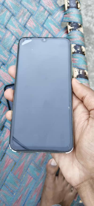 Vivo Y17 (8GB RAM / 256GB Storage) – PTA Approved