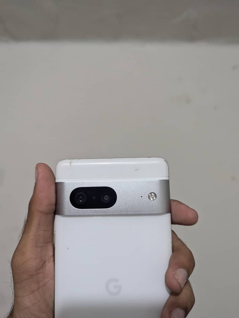 Google Pixel 7 3