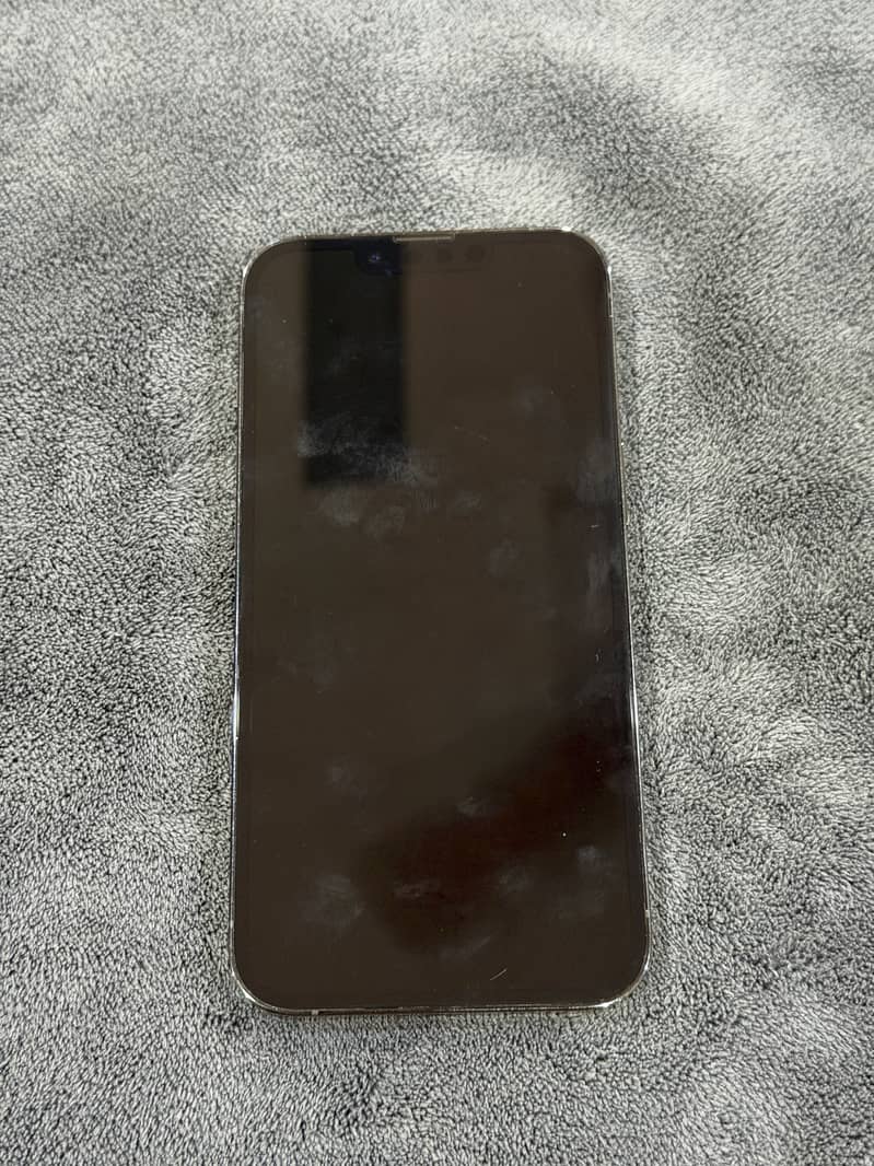 Apple iPhone 13 Pro 1
