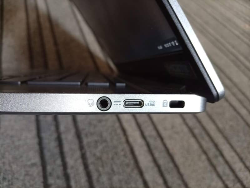 Chromebook plus 4