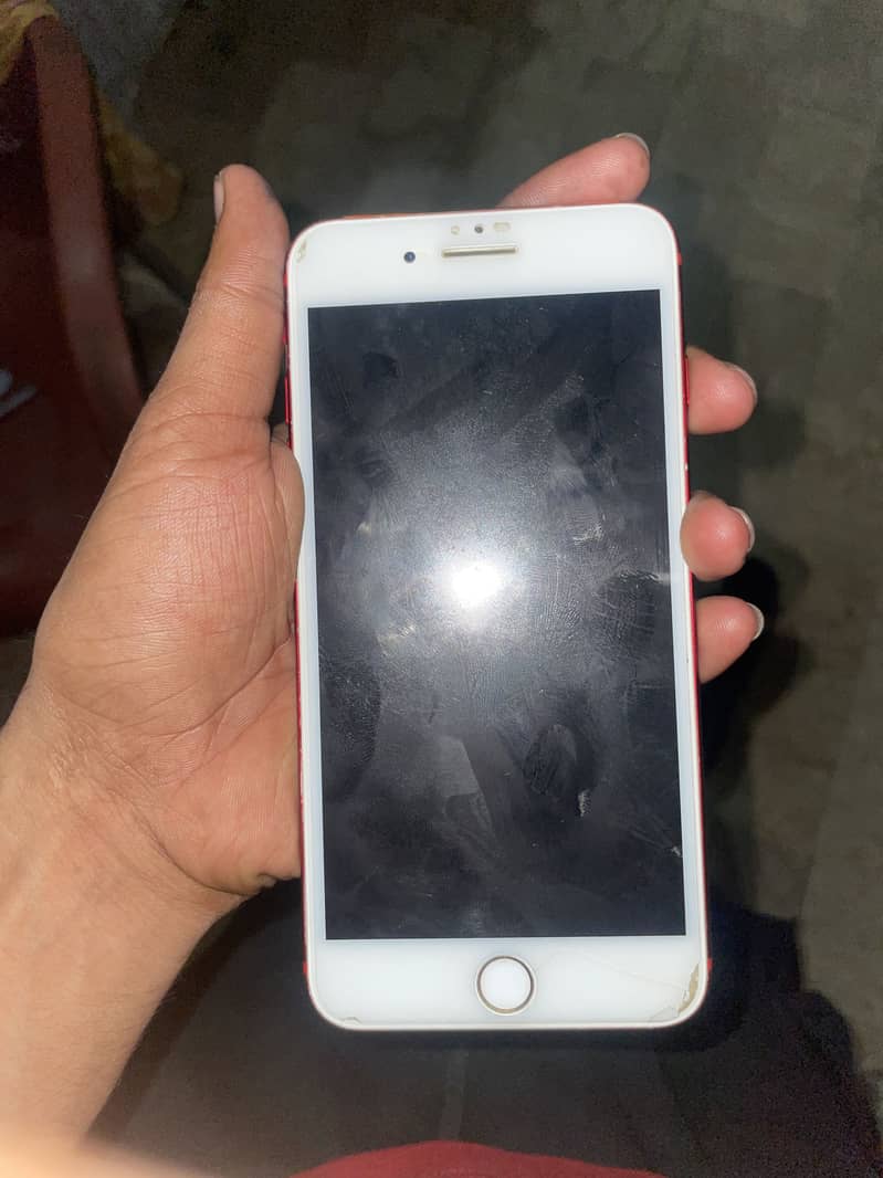 Apple iPhone 7 Plus 3