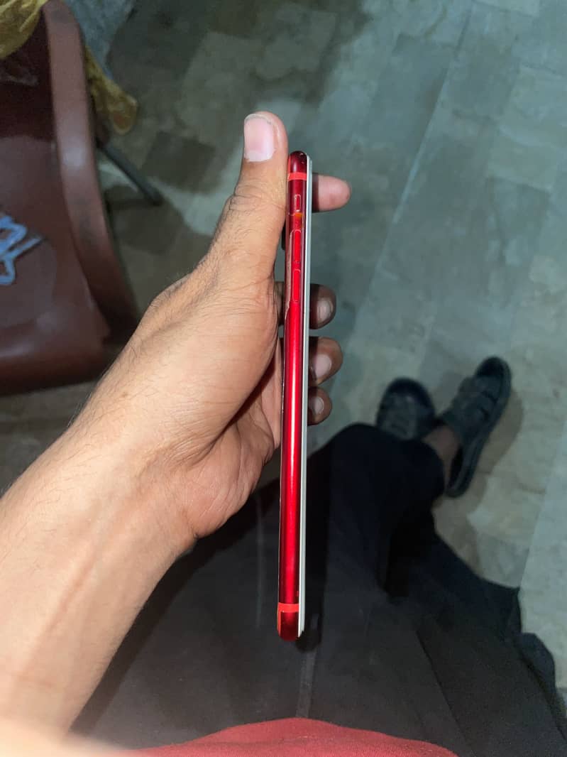 Apple iPhone 7 Plus 5