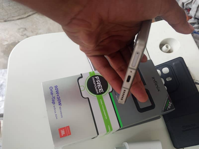 Infinix Note 50 Pro 5