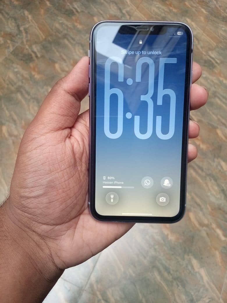 iPhone 11 2