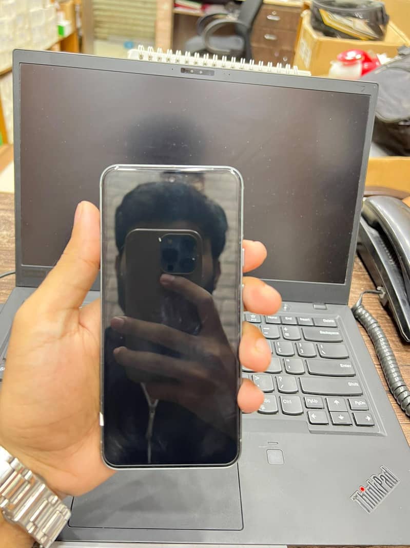 Google Pixel 8 1