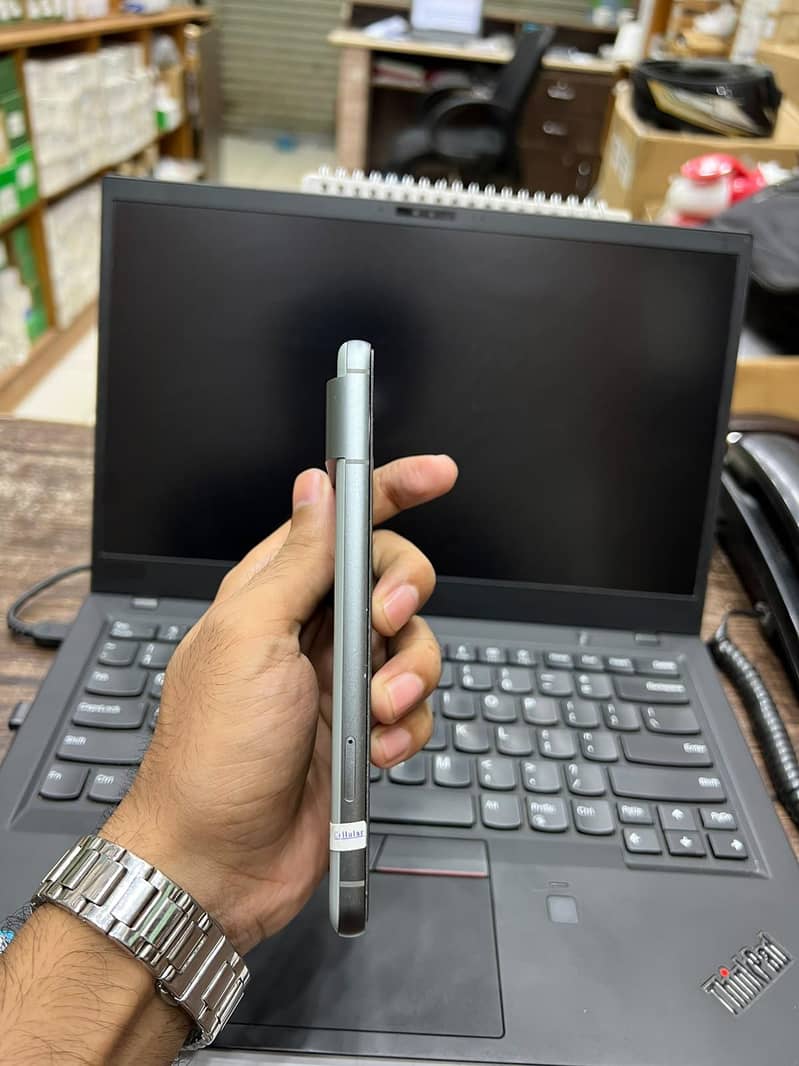 Google Pixel 8 5